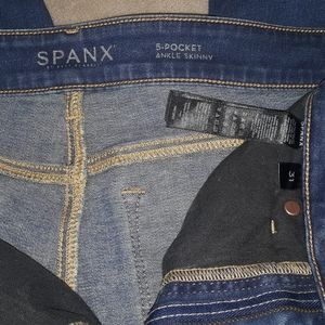 Spanx 5 pocket skinny jeans size 31